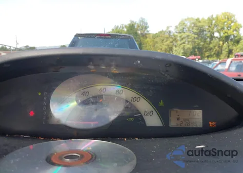 2007 Toyota Yaris from USA, damaged, VIN JTDBT923271030942